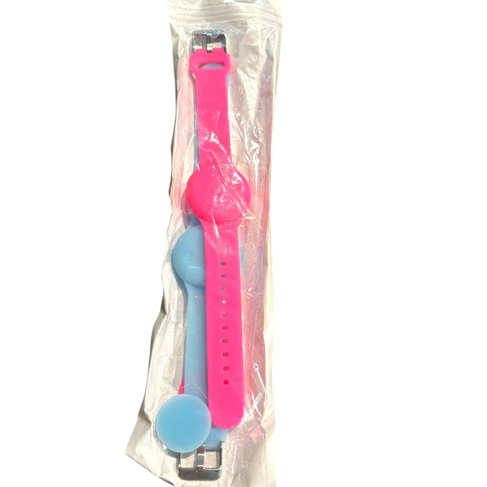 2 Pack‎ Silicone AirTag Wristband Bracelet Holder for Kids Pink Blue Adjustable
